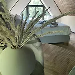 Heinalaeku Puhkemaja Loft Paope
