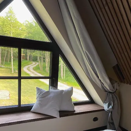 Heinalaeku Puhkemaja Loft Homestay