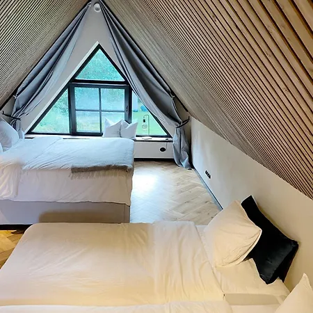 Heinalaeku Puhkemaja Loft * Paope
