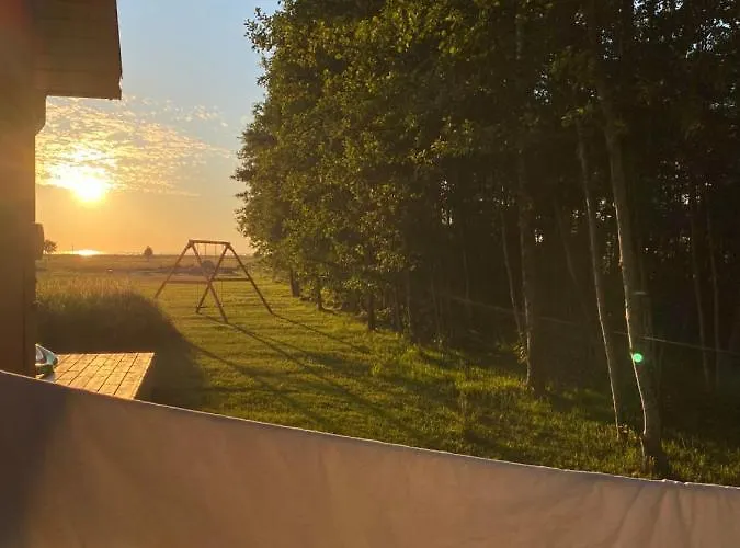 Heinalaeku Puhkemaja Loft Homestay Paope