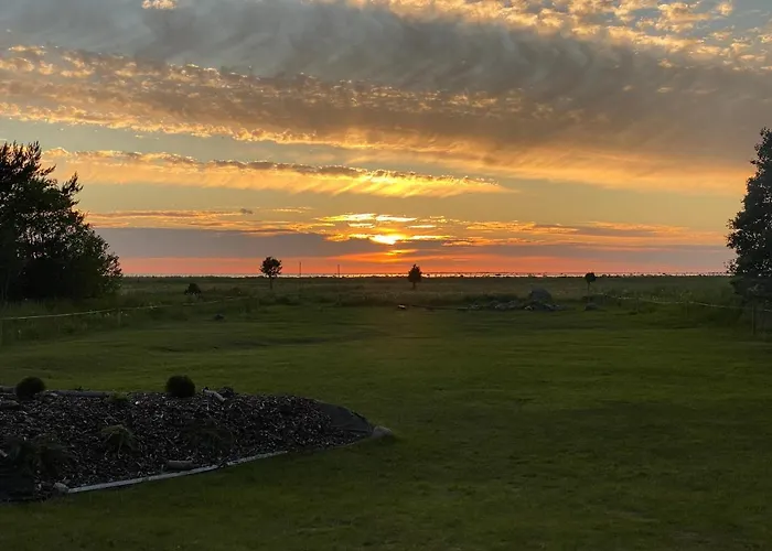 Heinalaeku Puhkemaja Loft Paope